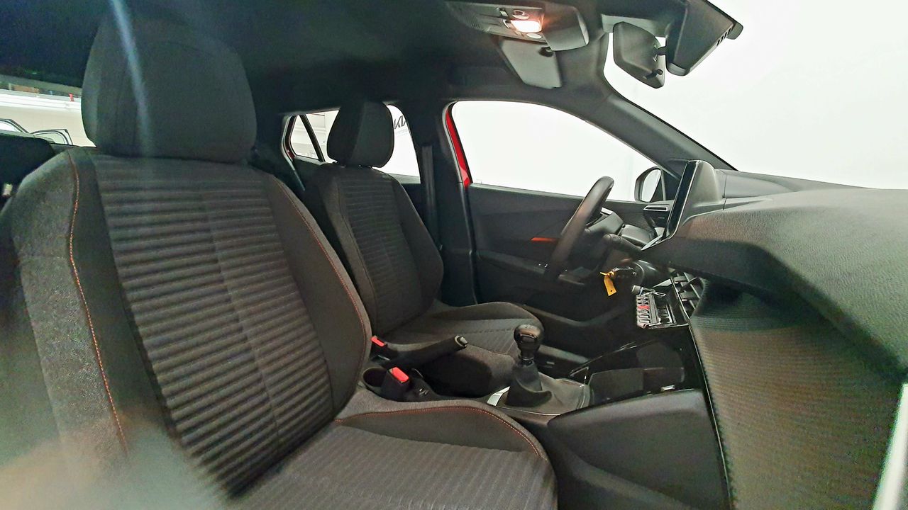 Foto Peugeot 2008 17