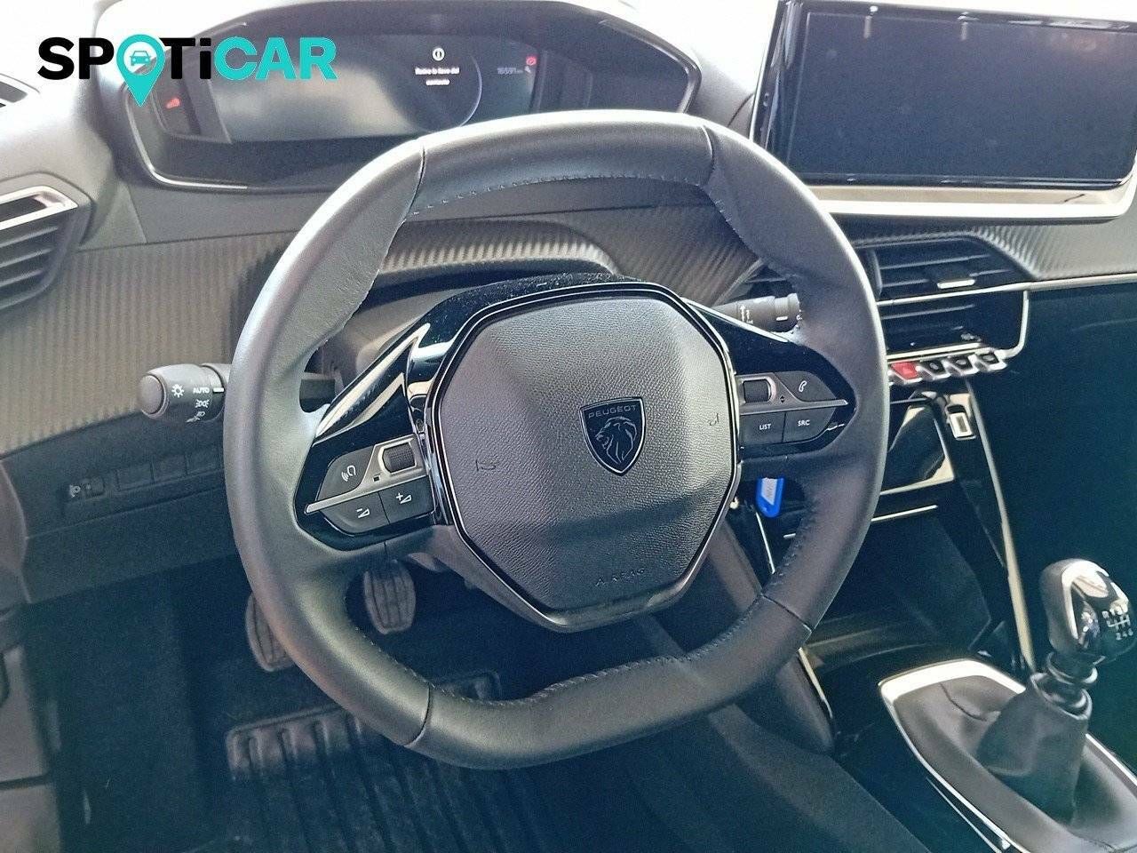 Foto Peugeot 2008 9