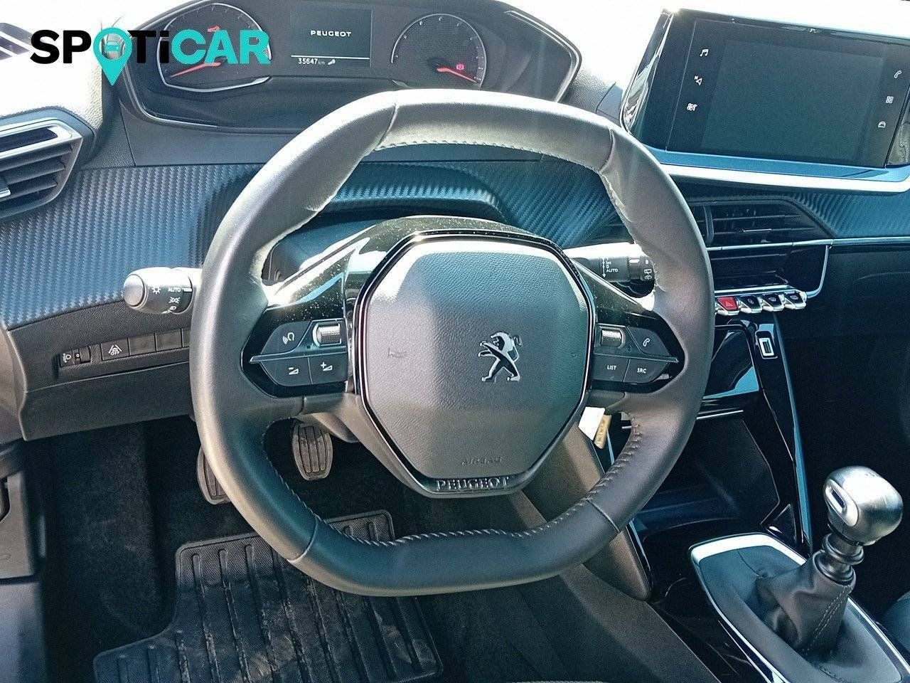 Foto Peugeot 2008 9