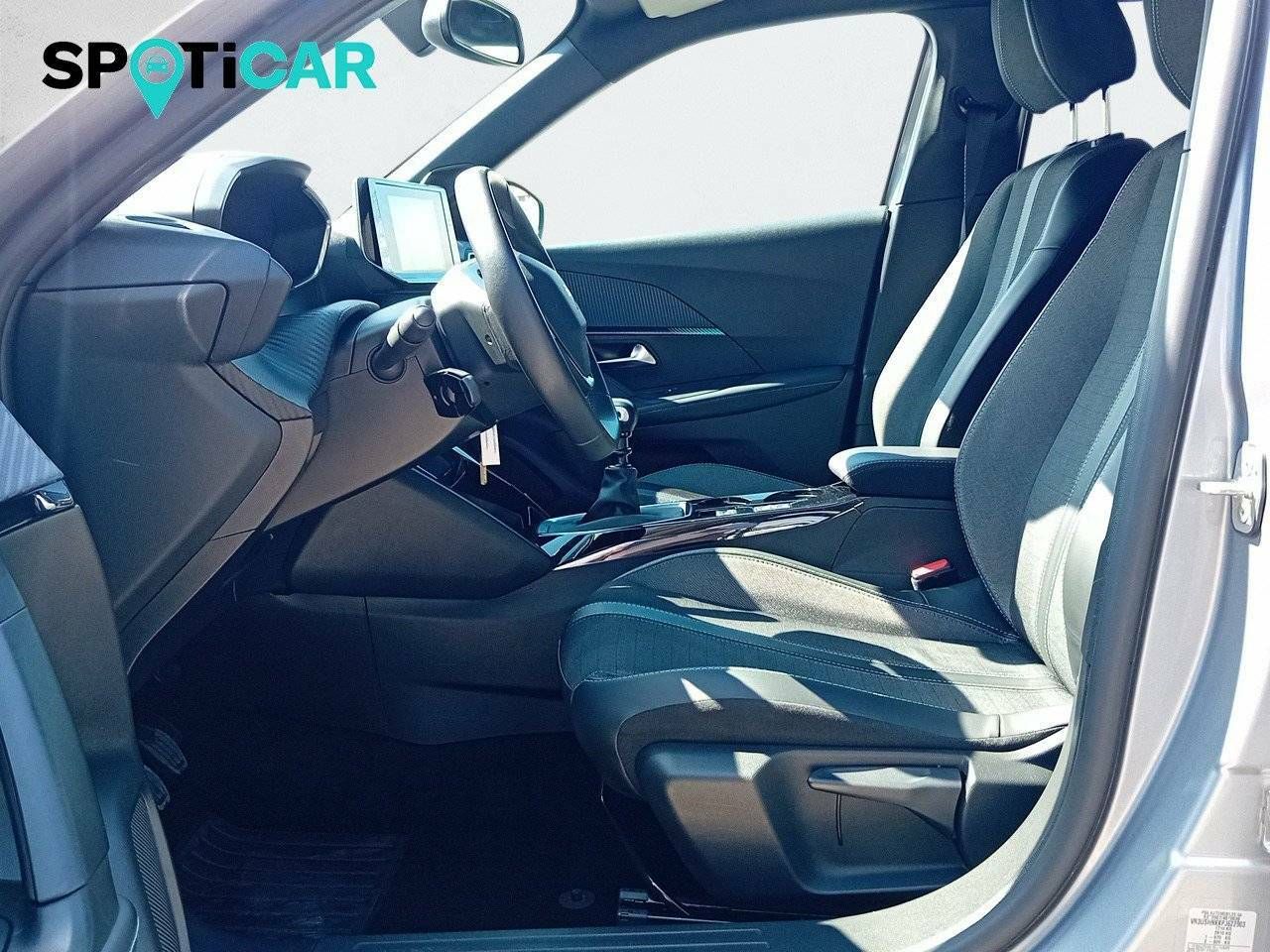 Foto Peugeot 2008 11