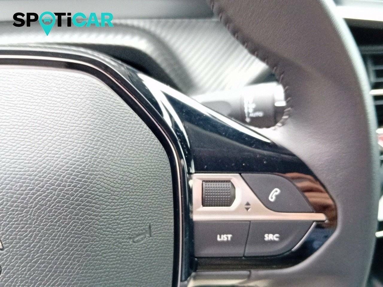 Foto Peugeot 2008 19