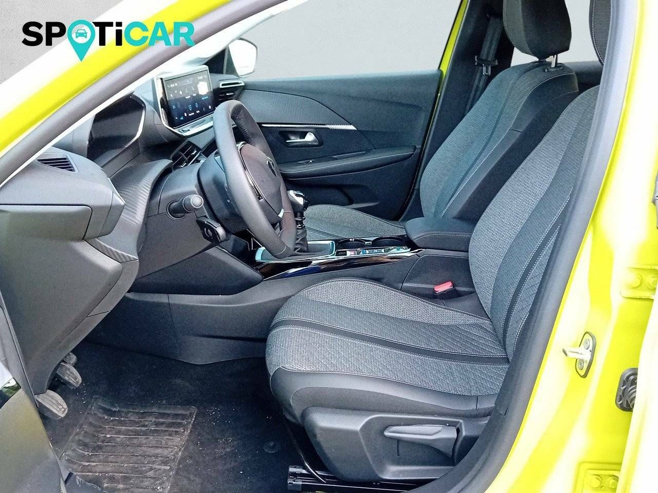 Foto Peugeot 208 11