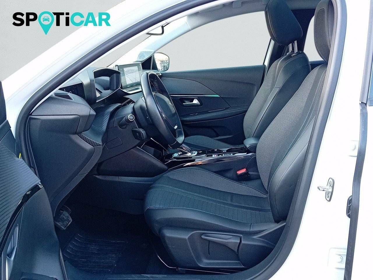 Foto Peugeot 208 11