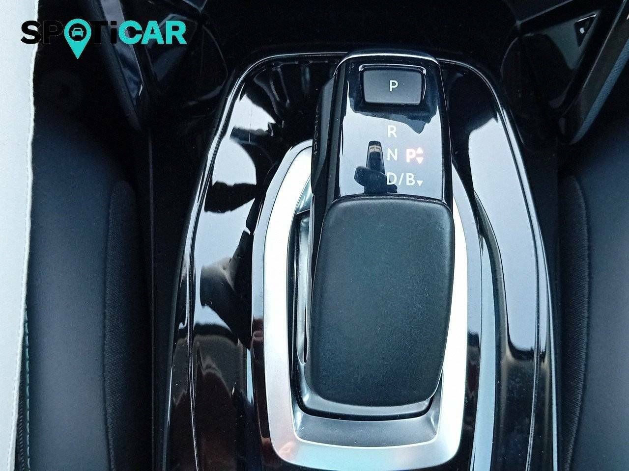 Foto Peugeot 208 14