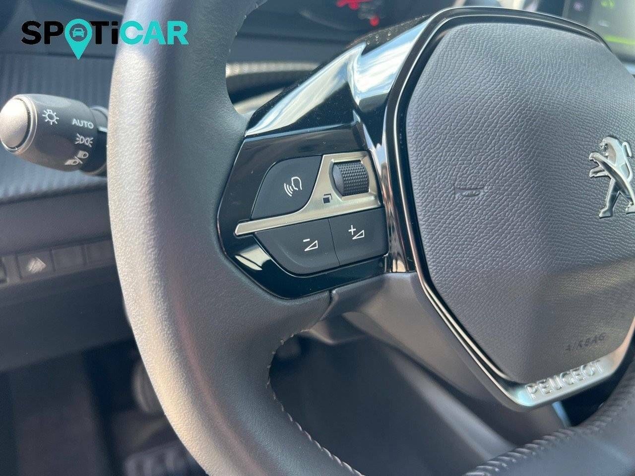 Foto Peugeot 208 20