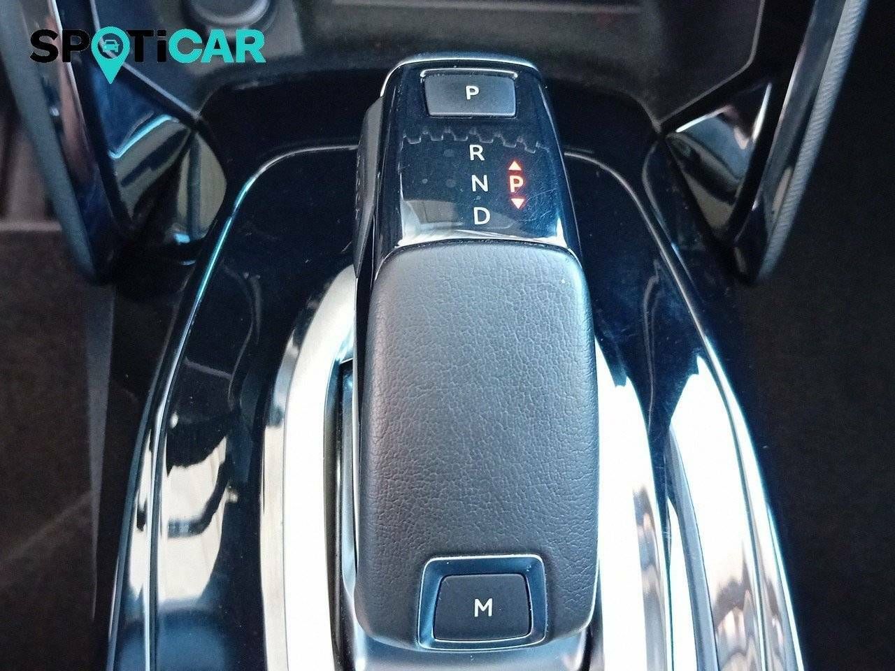 Foto Peugeot 208 14