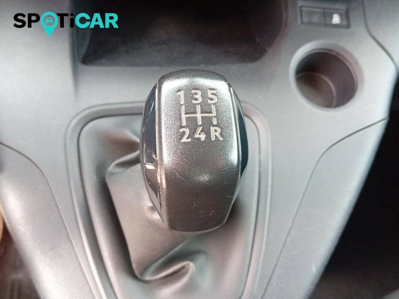 Foto Peugeot Rifter 14
