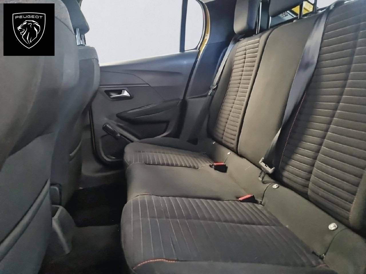 Foto Peugeot 208 10