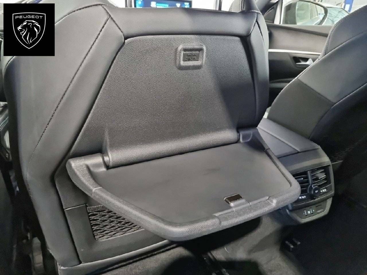 Foto Peugeot 5008 14