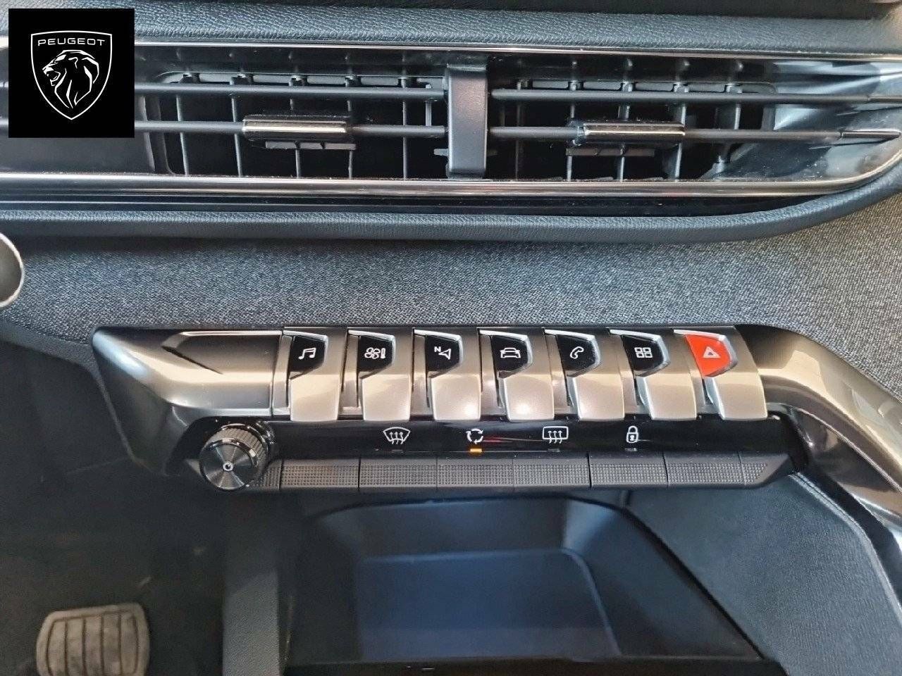 Foto Peugeot 5008 15