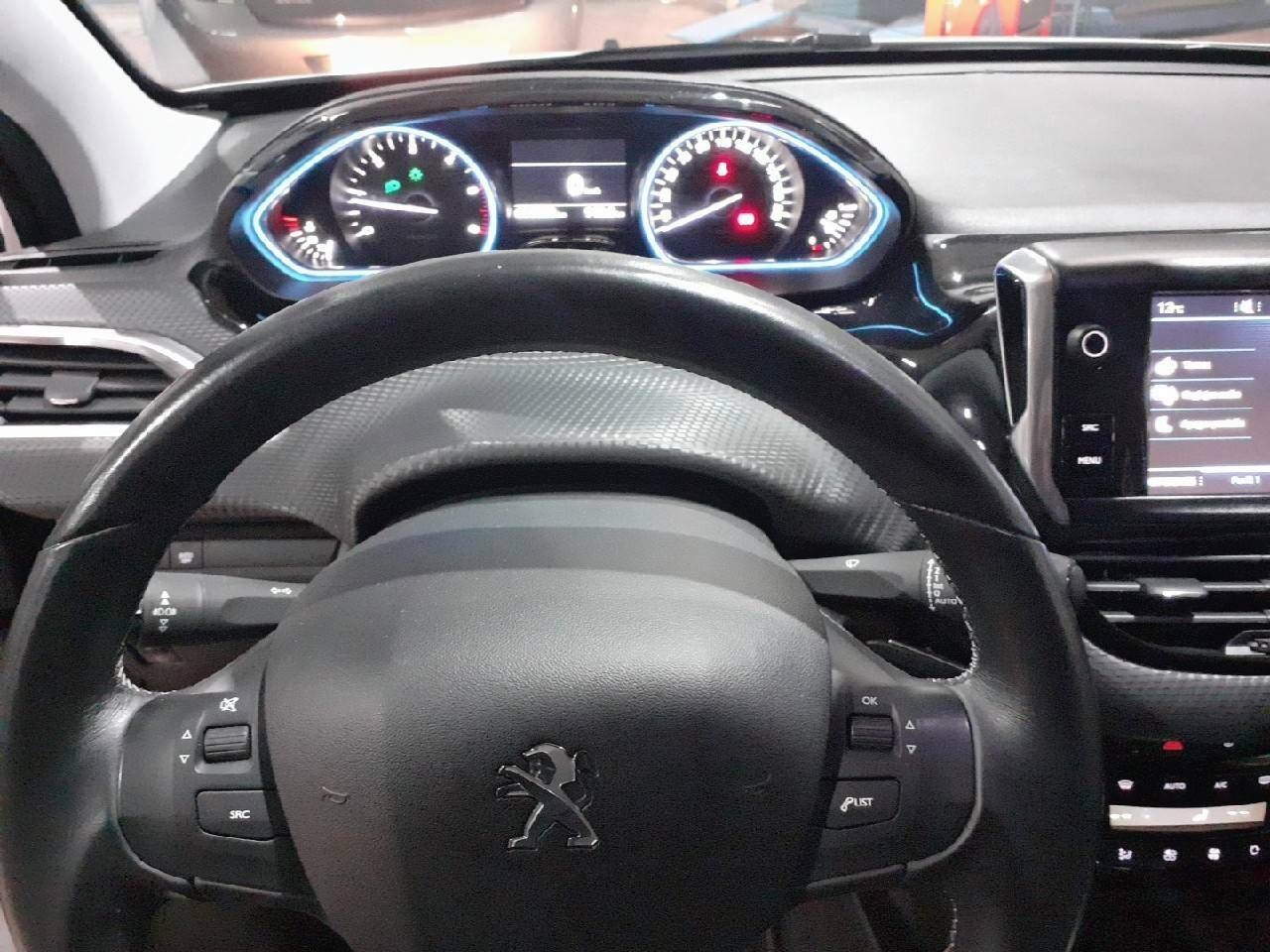 Foto Peugeot 2008 14