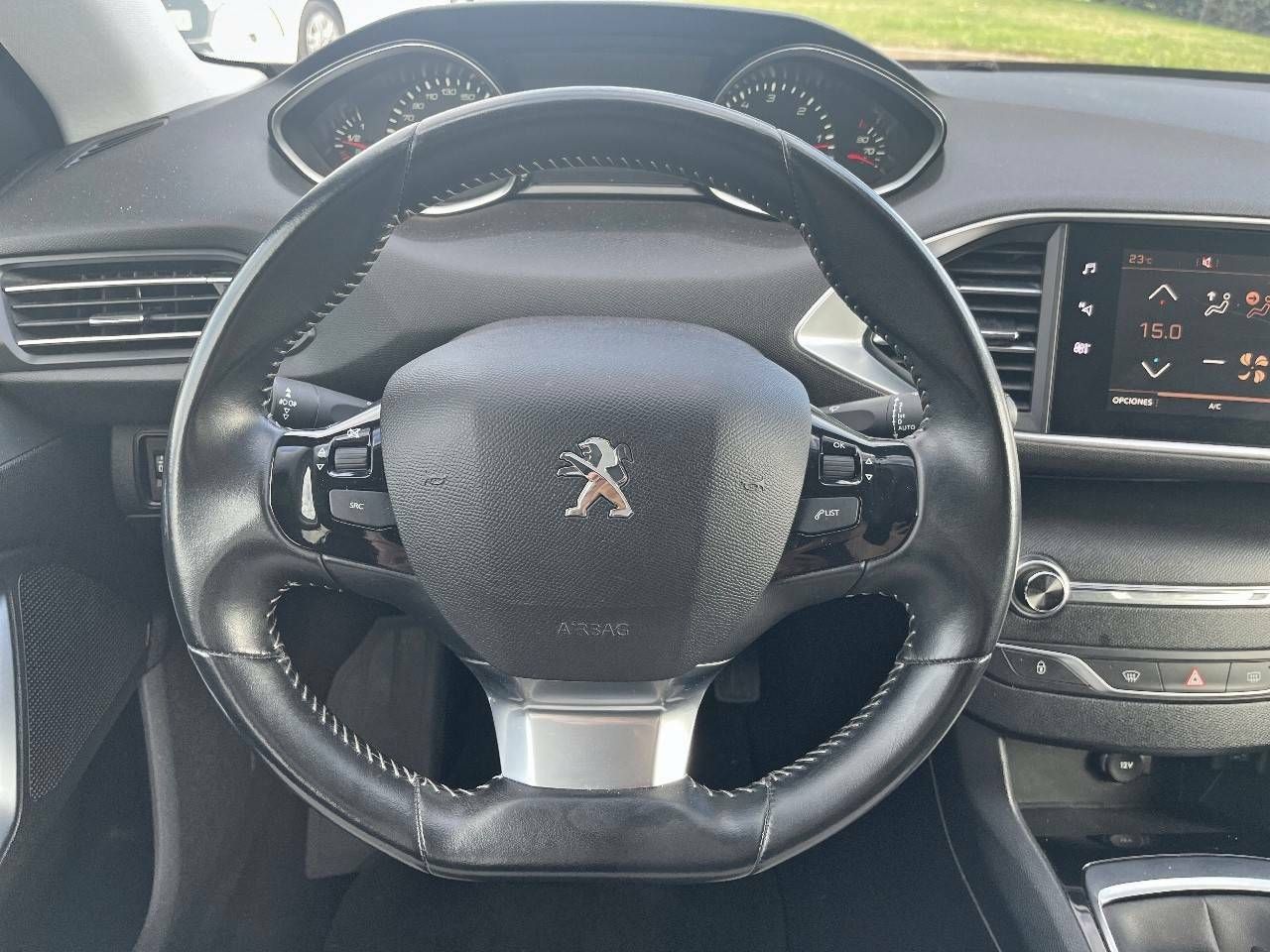 Foto Peugeot 308 13