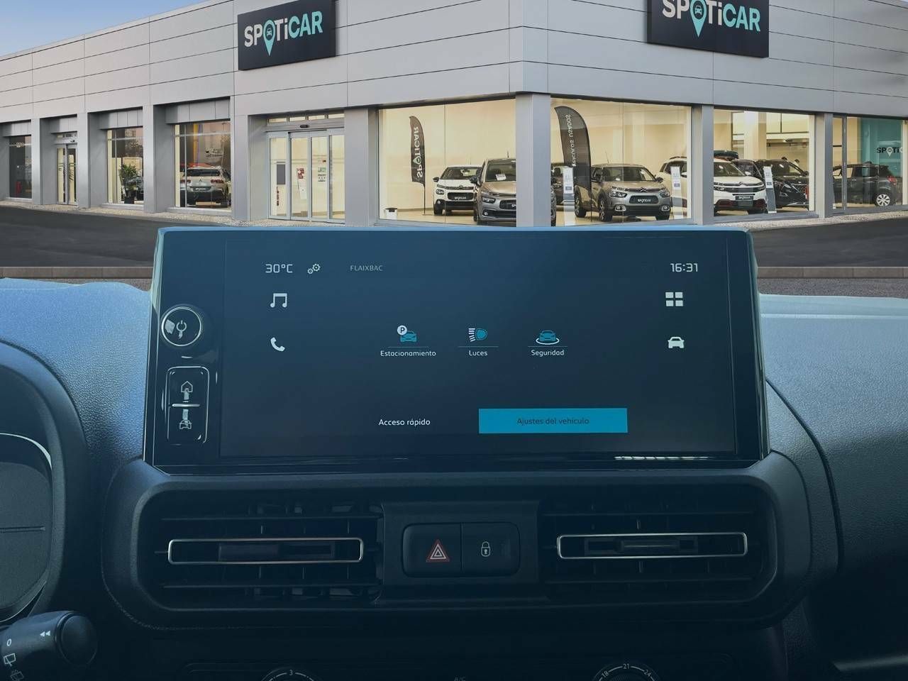Foto Citroën Berlingo 21