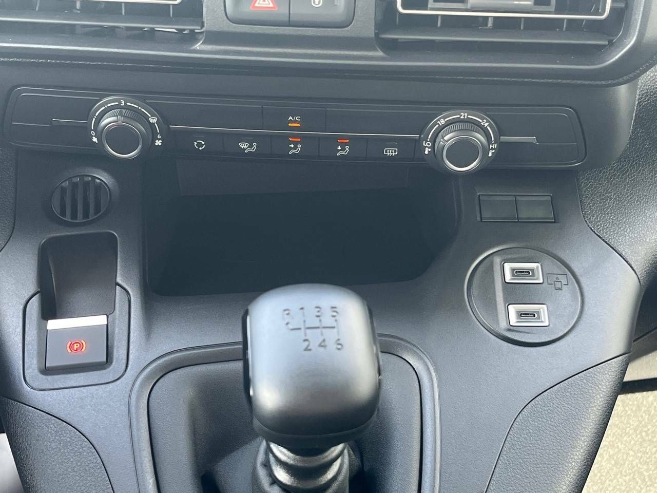 Foto Citroën Berlingo 22