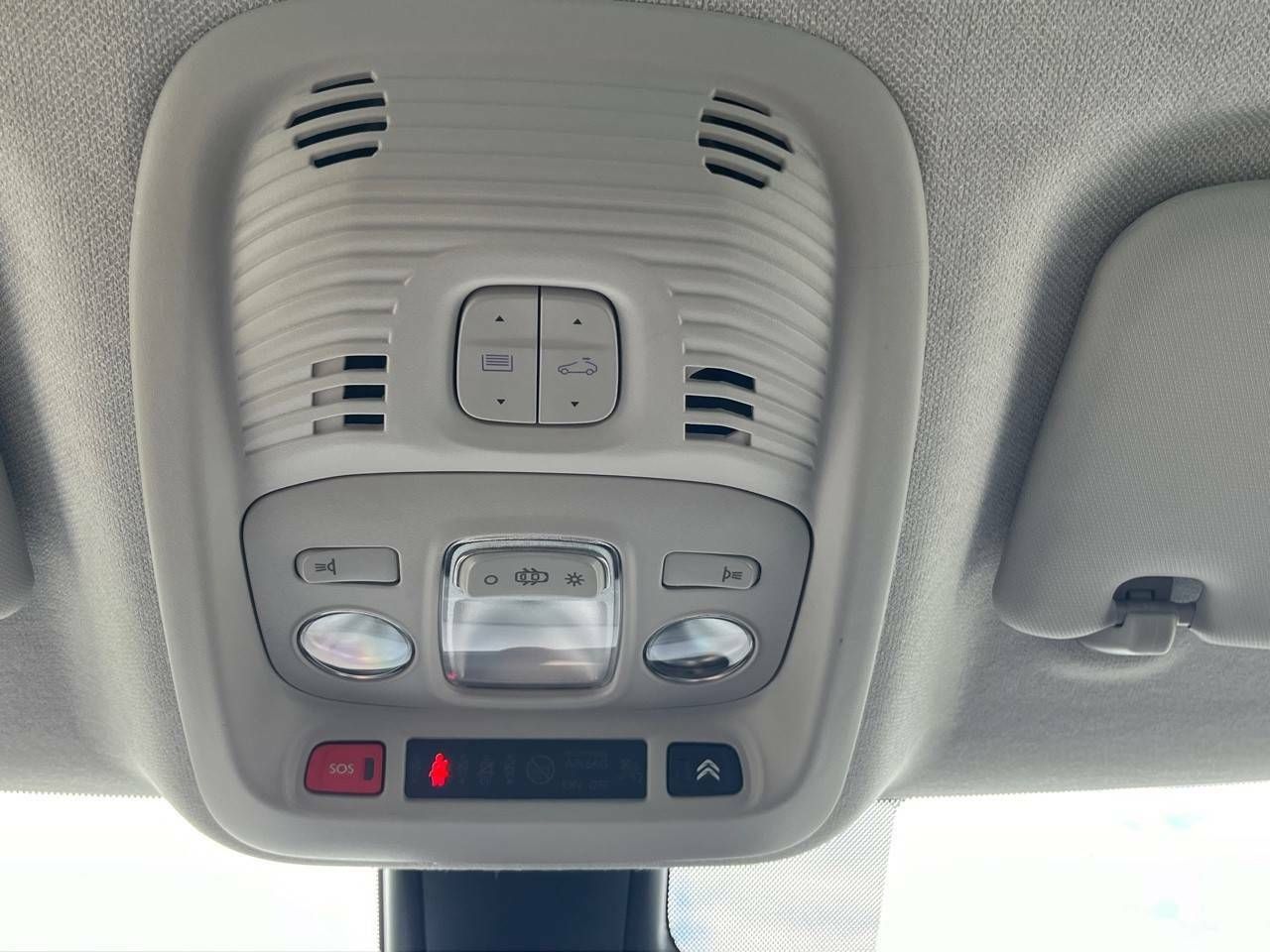Foto Citroën C3 Aircross 28