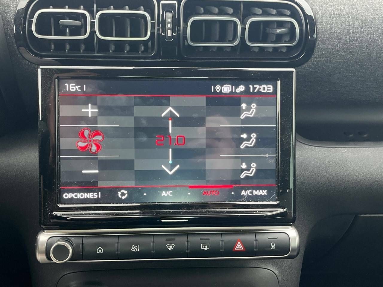 Foto Citroën C3 Aircross 22