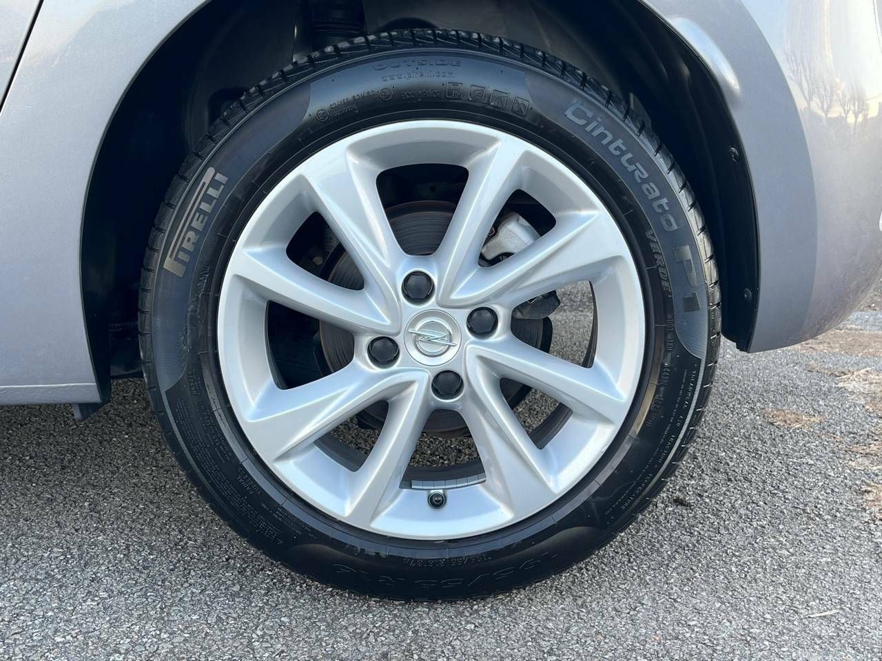 Foto Opel Corsa 11