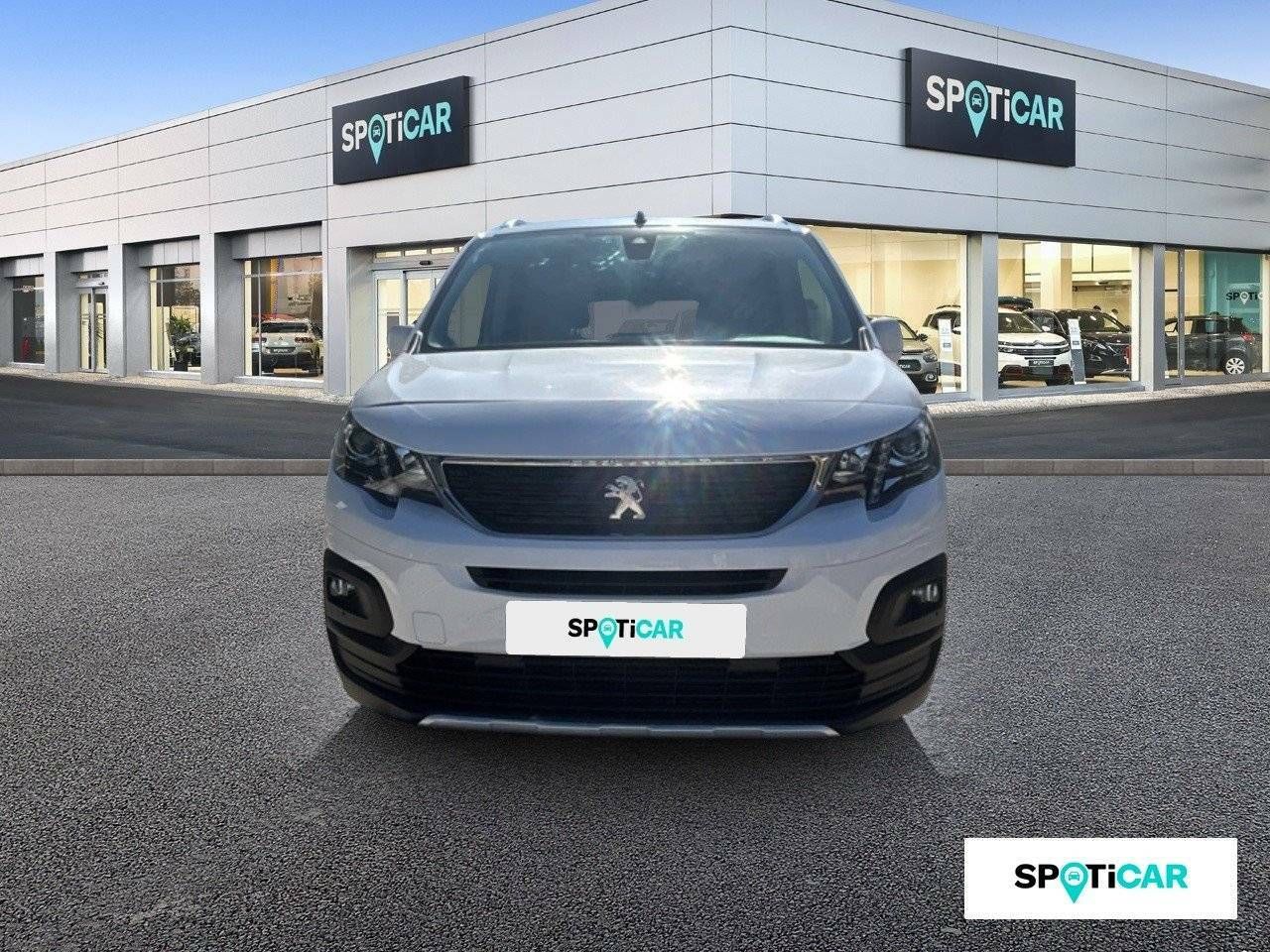 Foto Peugeot Rifter 2