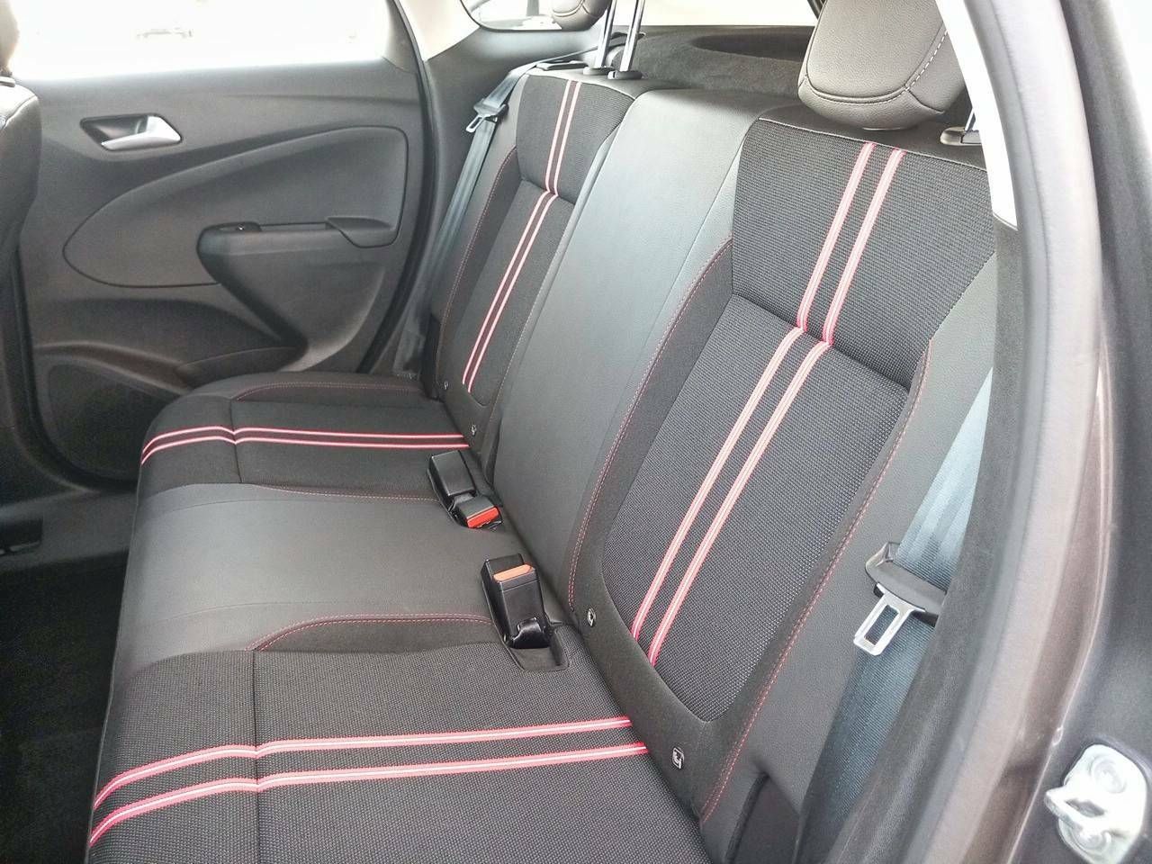 Foto Opel CrossLand 17
