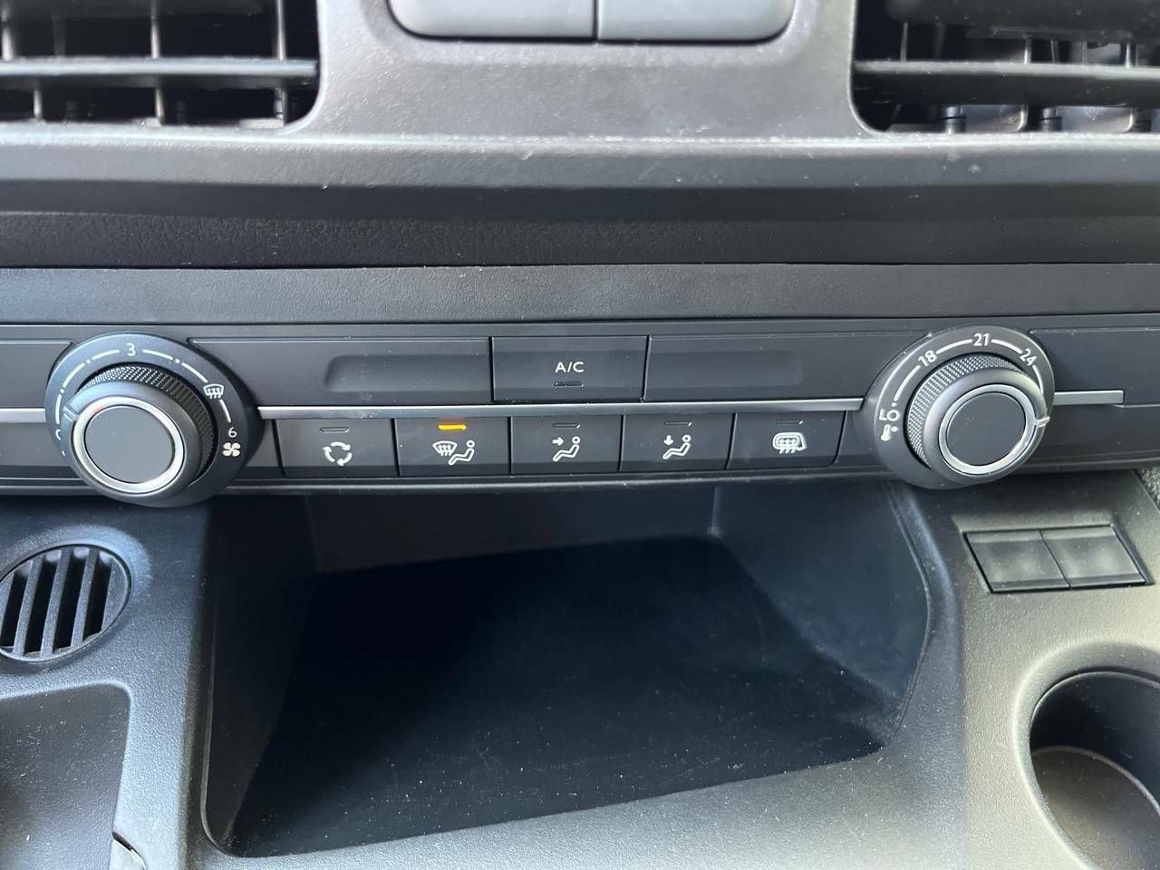 Foto Citroën Berlingo 22