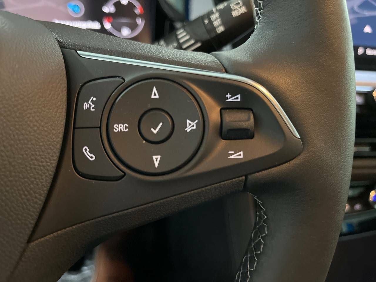 Foto Opel Grandland X 24
