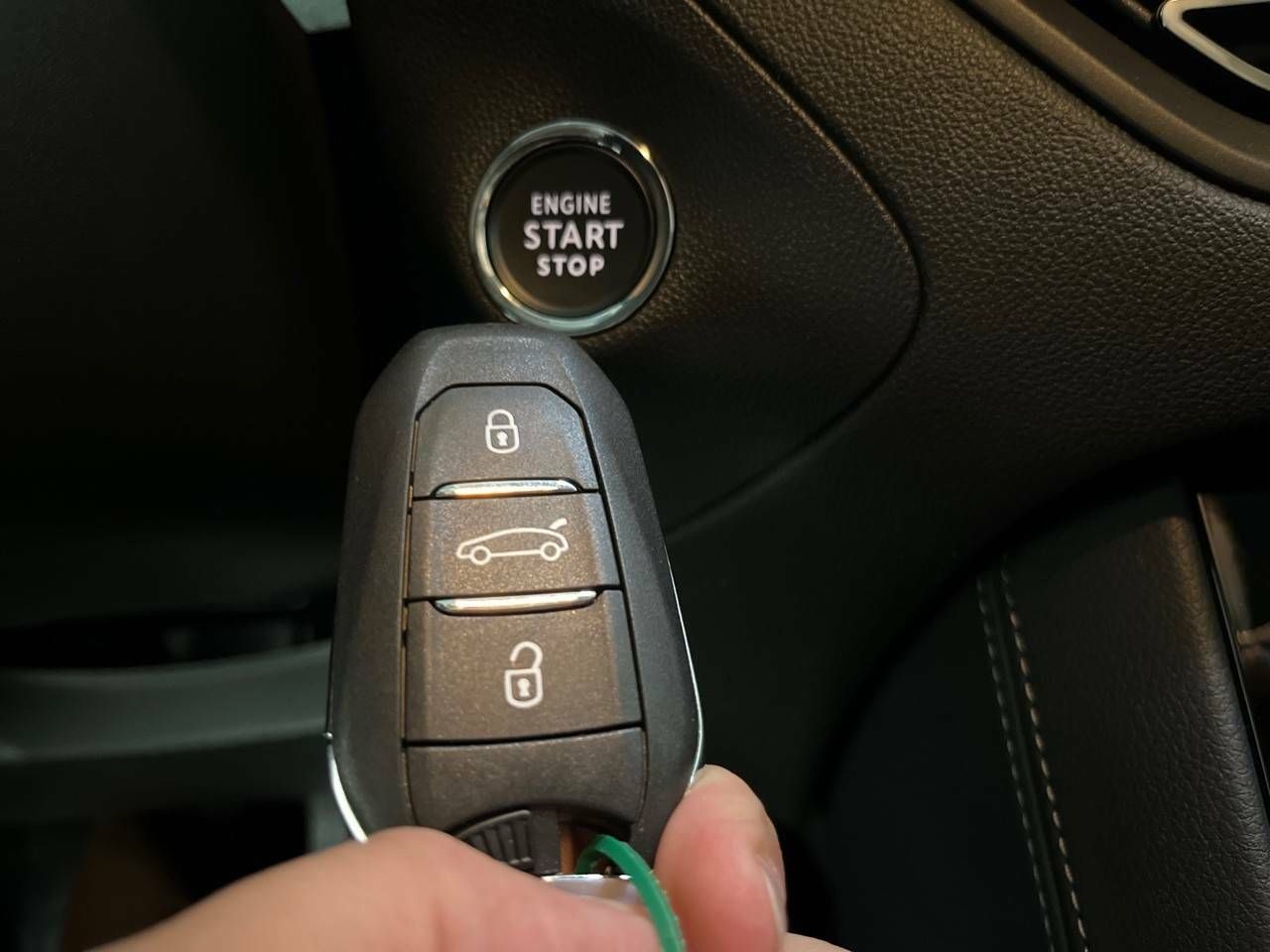 Foto Opel Grandland X 30
