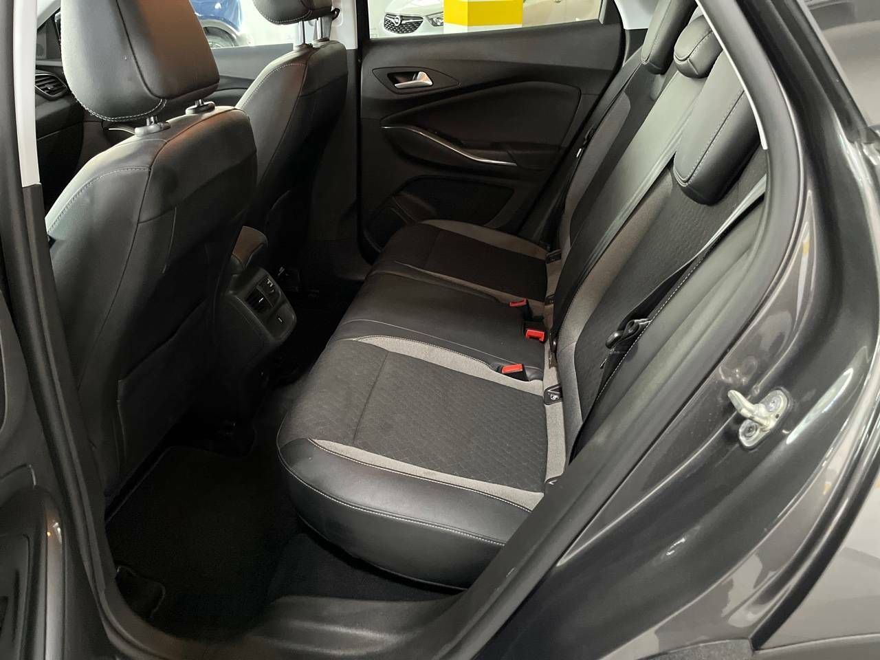 Foto Opel Grandland X 8