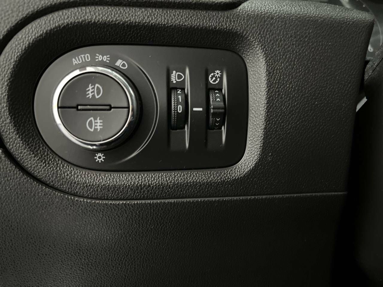 Foto Opel Grandland X 11