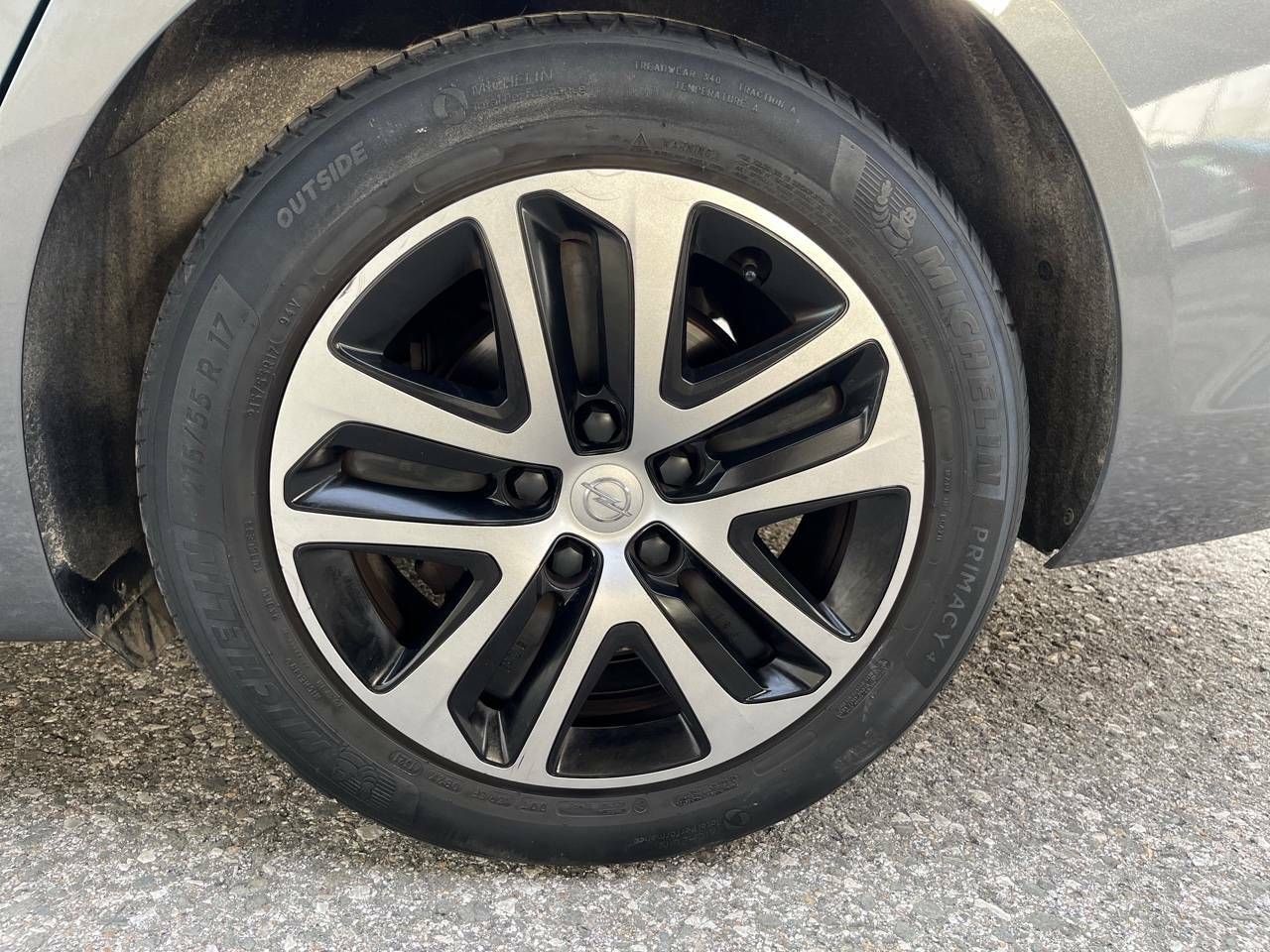 Foto Opel Insignia  11