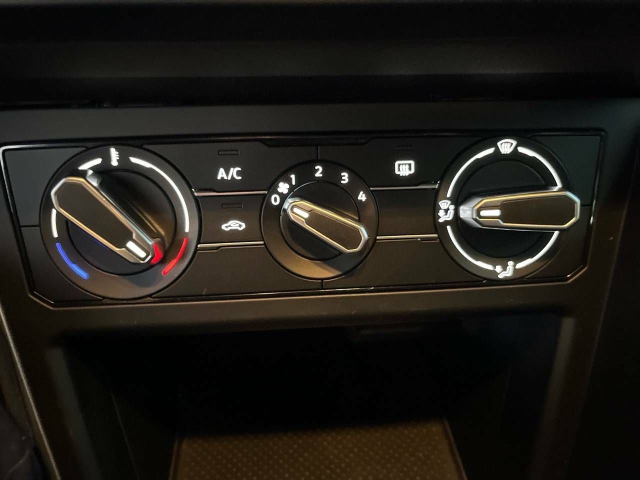 Foto Volkswagen Polo 24