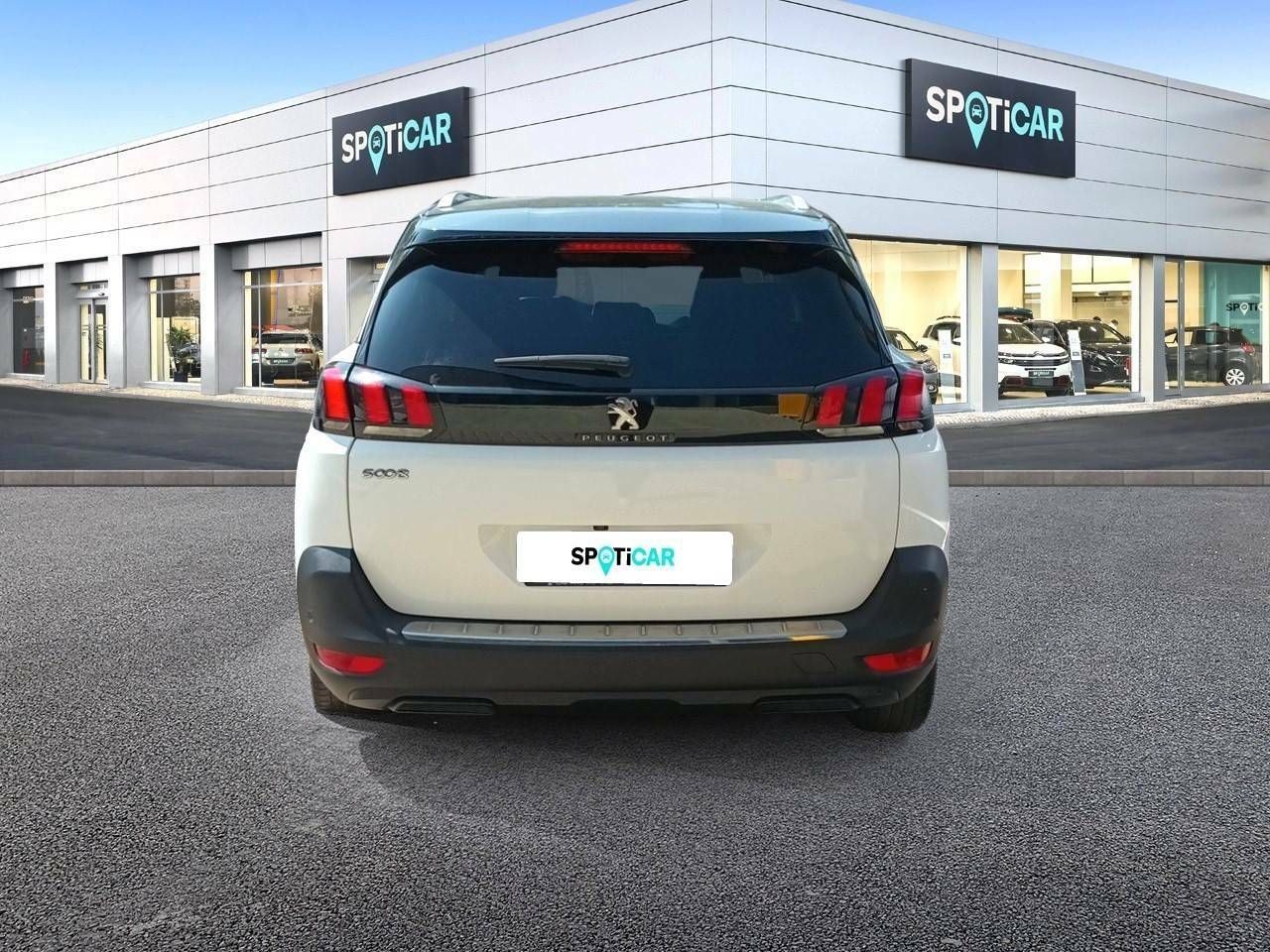 Foto Peugeot 5008 6