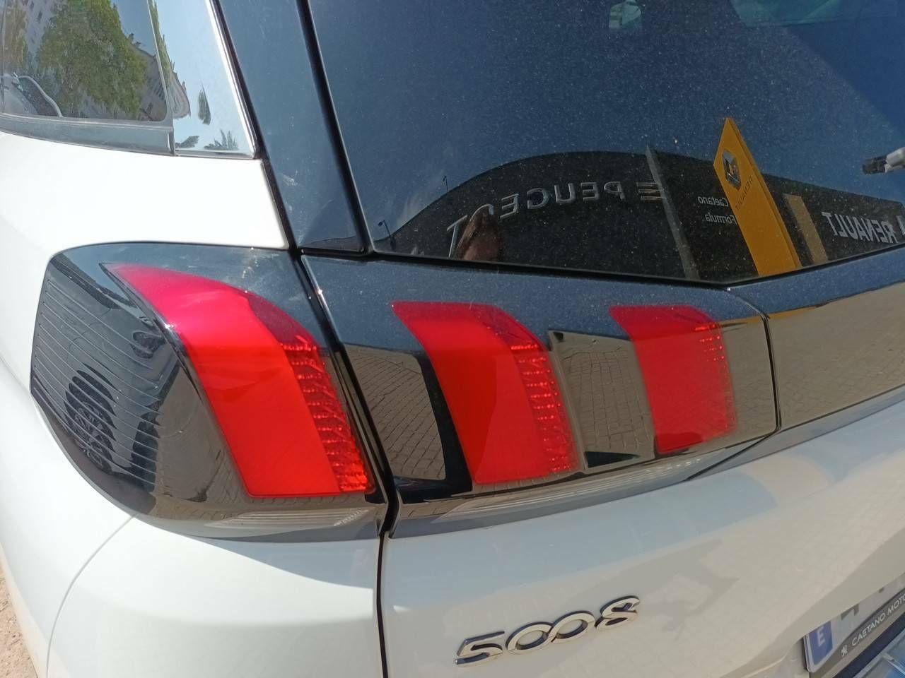 Foto Peugeot 5008 10