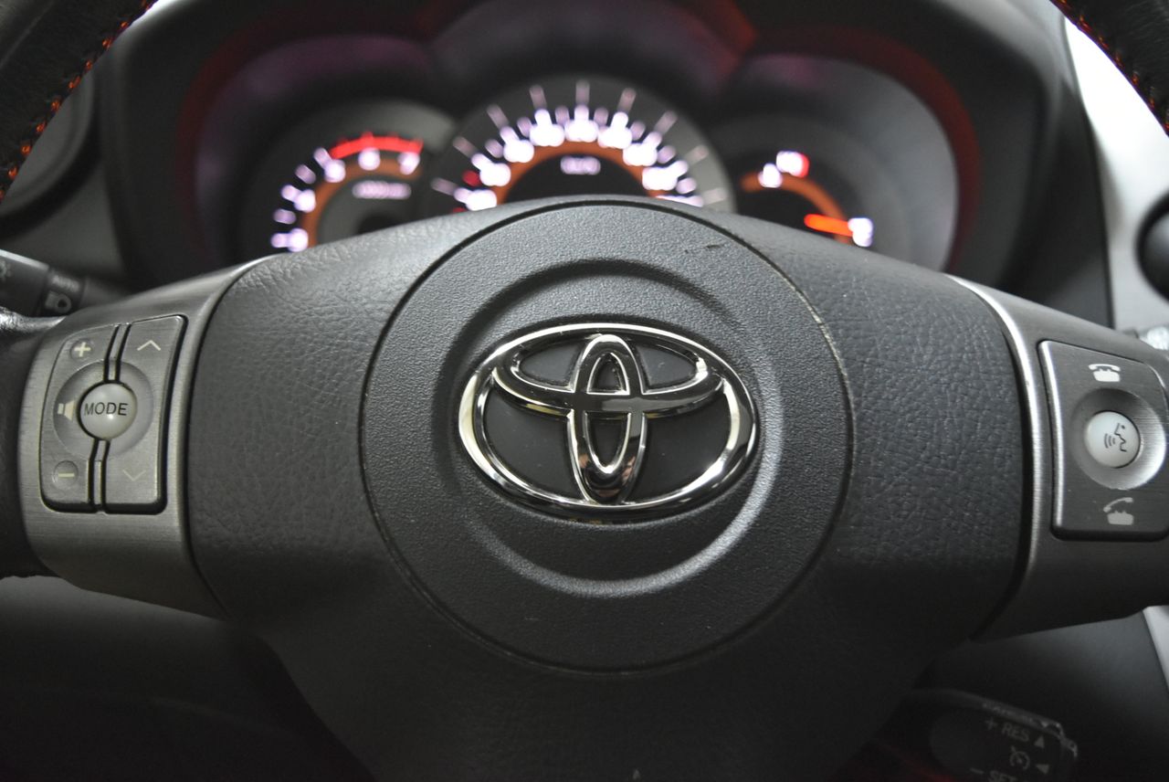 Foto Toyota Rav4 8