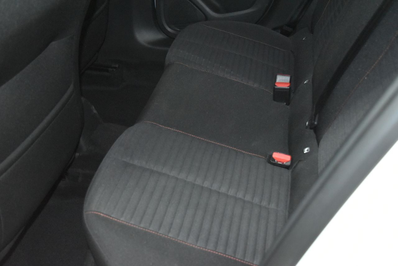 Foto Peugeot 208 12