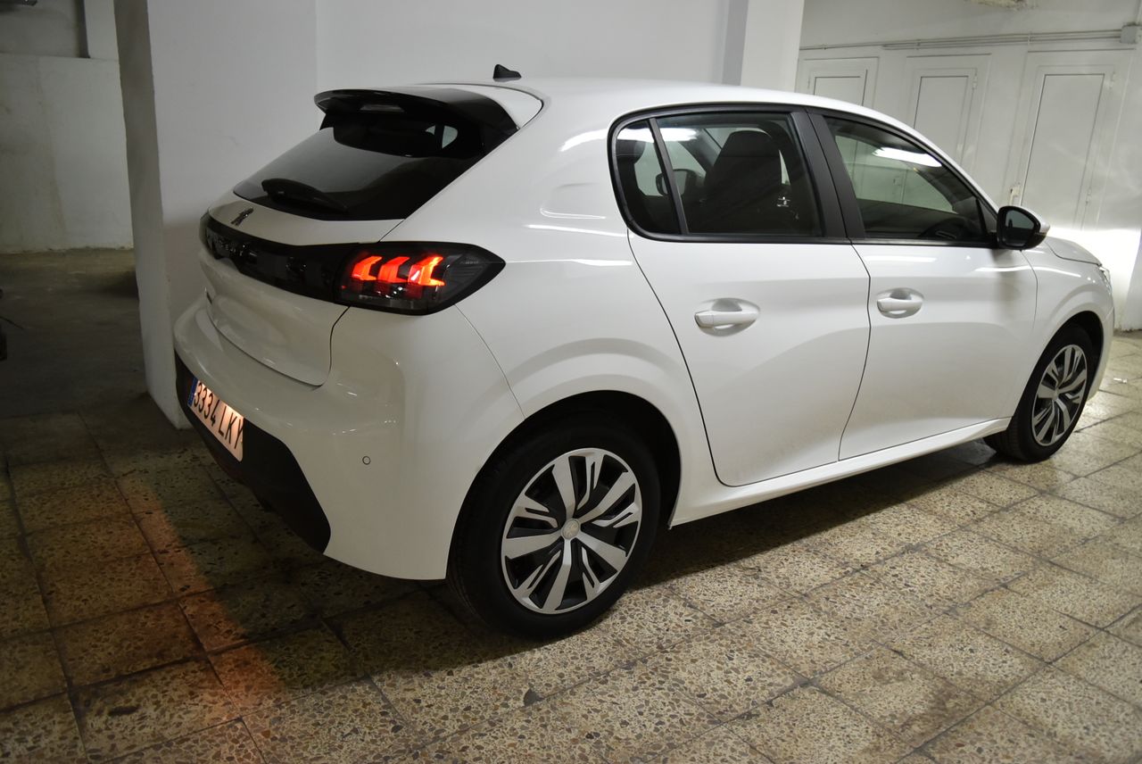 Foto Peugeot 208 16