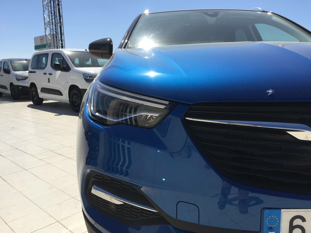 Foto Opel Grandland X 3