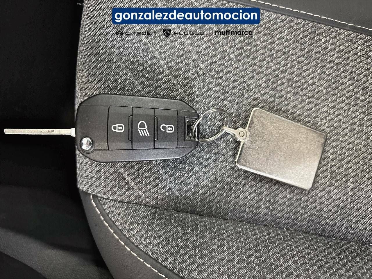 Foto Peugeot 2008 15