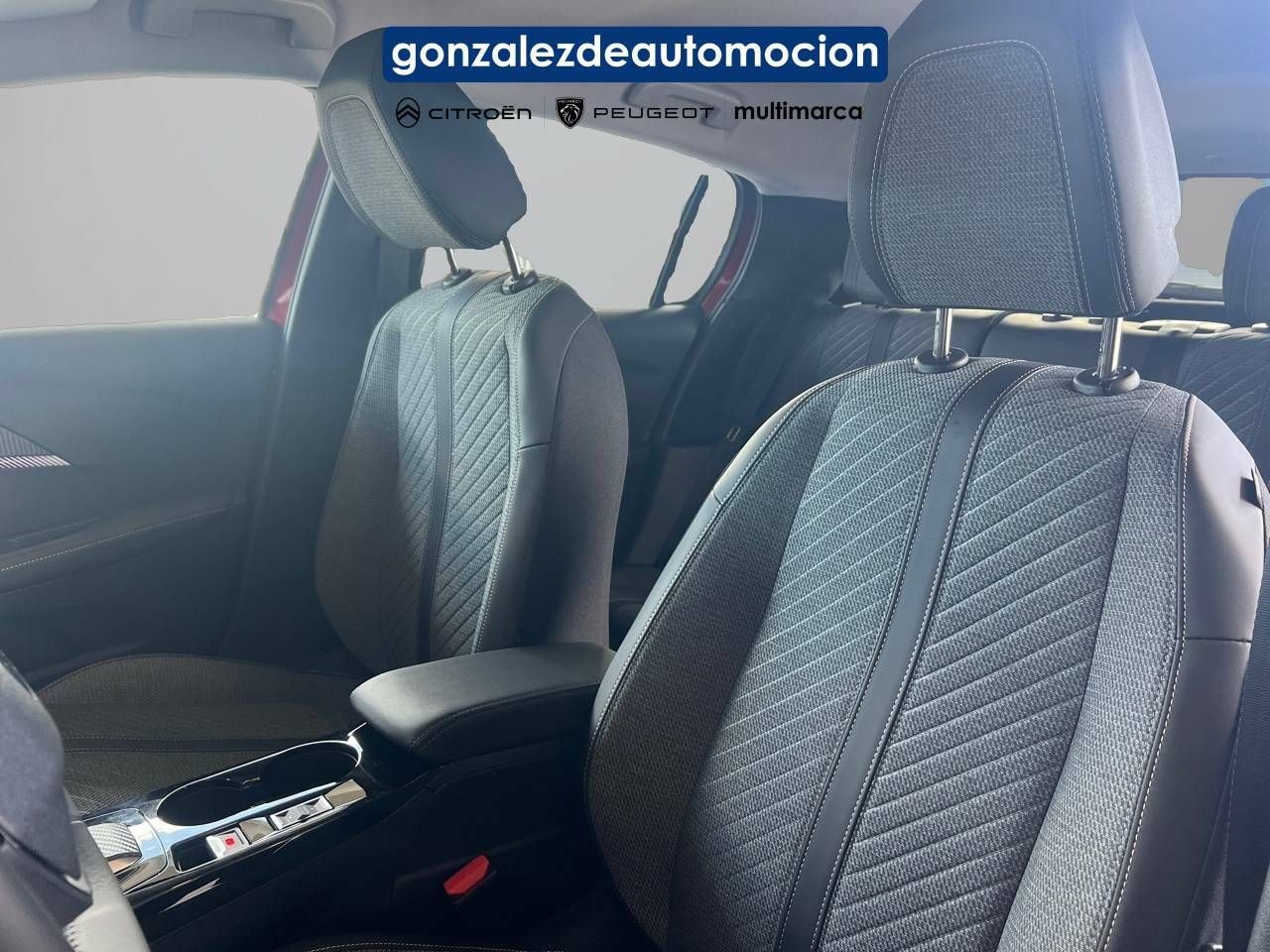 Foto Peugeot 208 9
