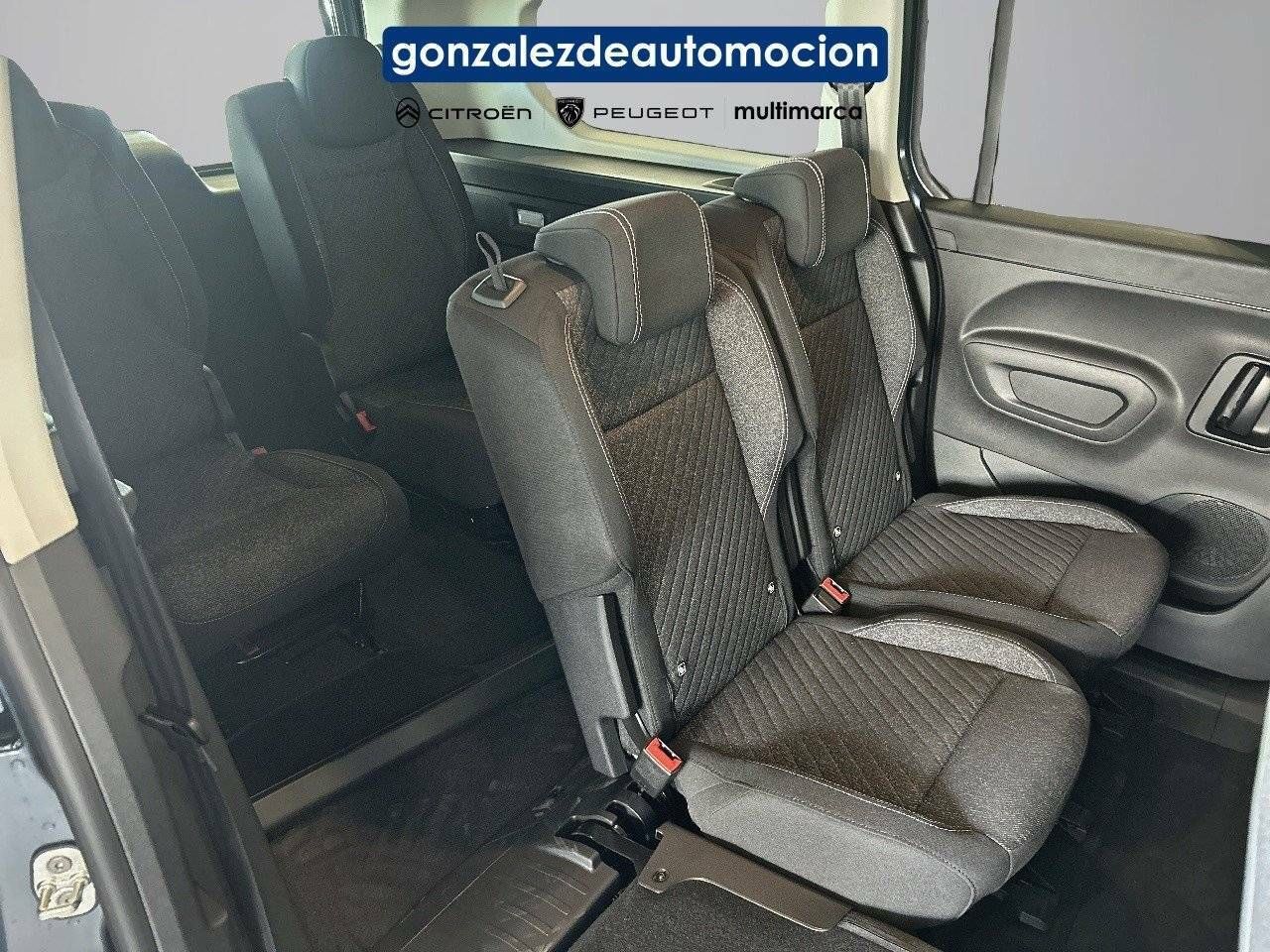Foto Peugeot Rifter 13
