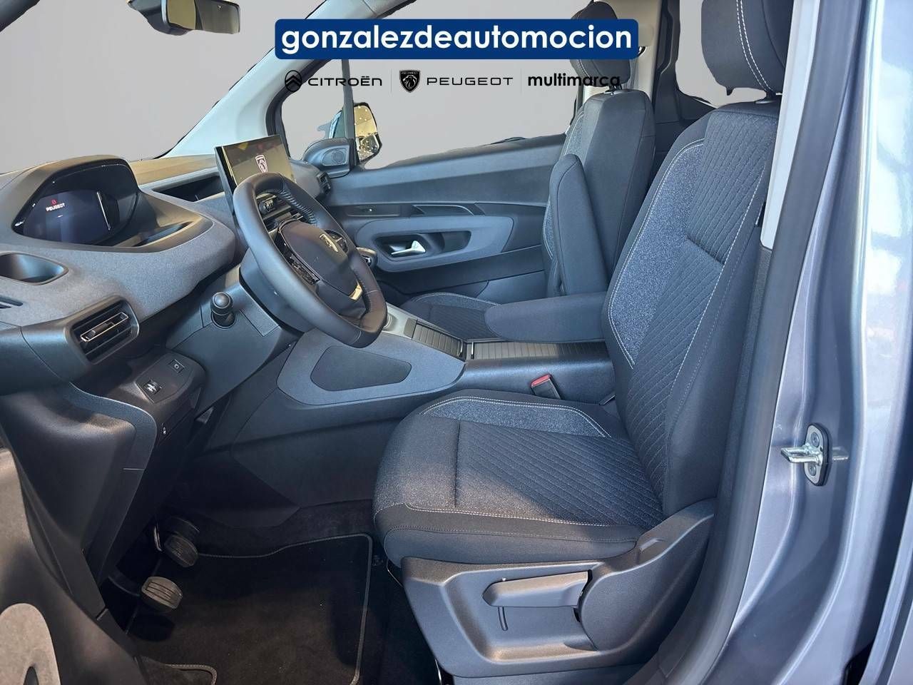 Foto Peugeot Rifter 9