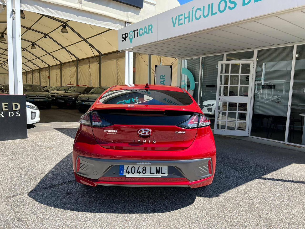 Foto Hyundai IONIQ 4