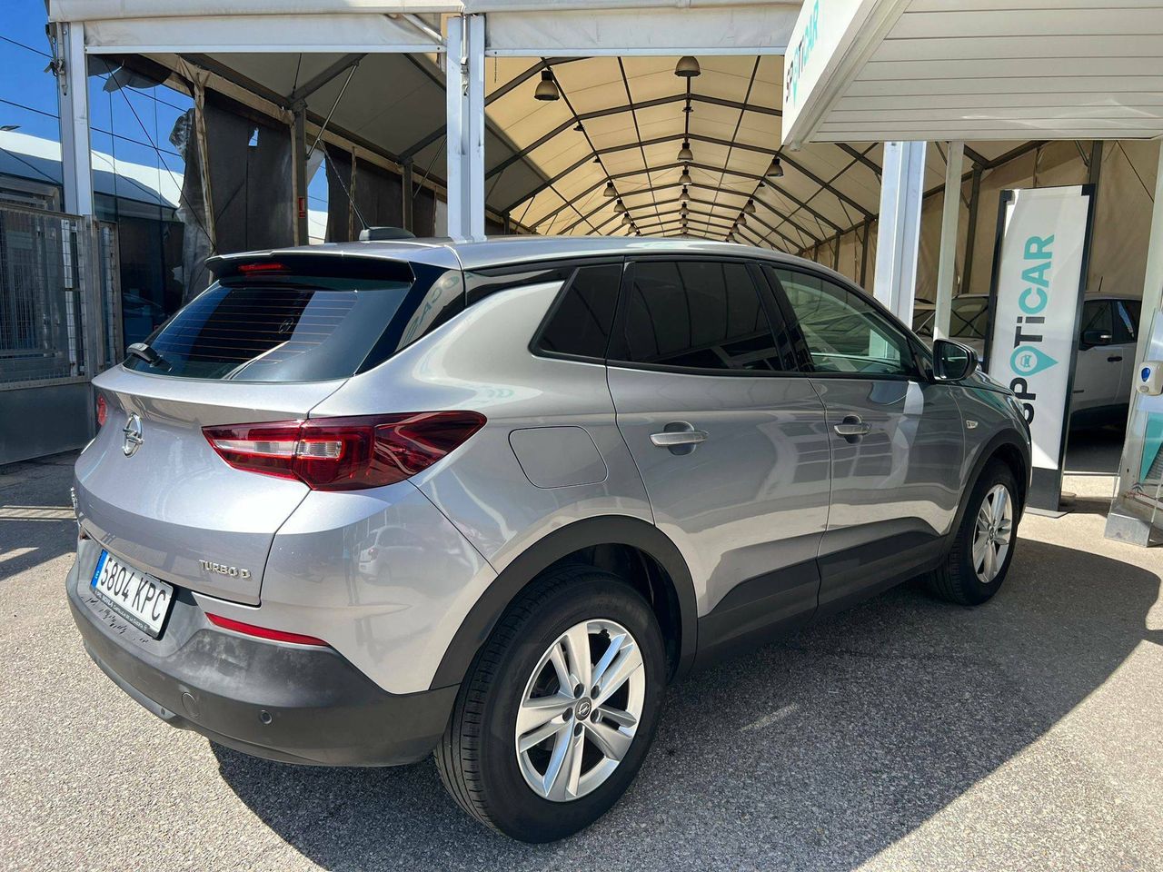 Foto Opel Grandland X 4