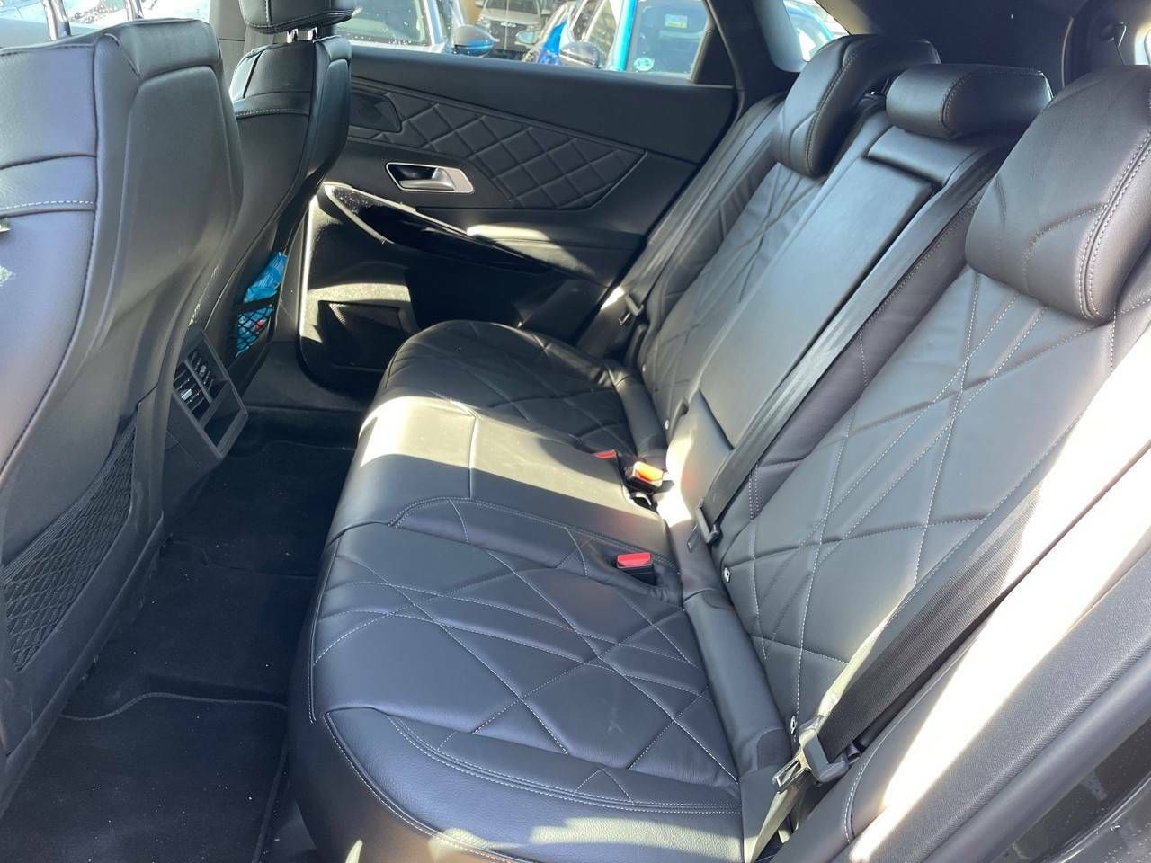 Foto DS Automobiles DS 7 10