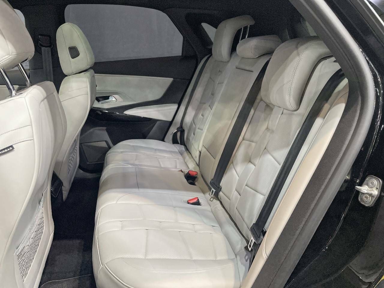 Foto DS Automobiles DS 7 10