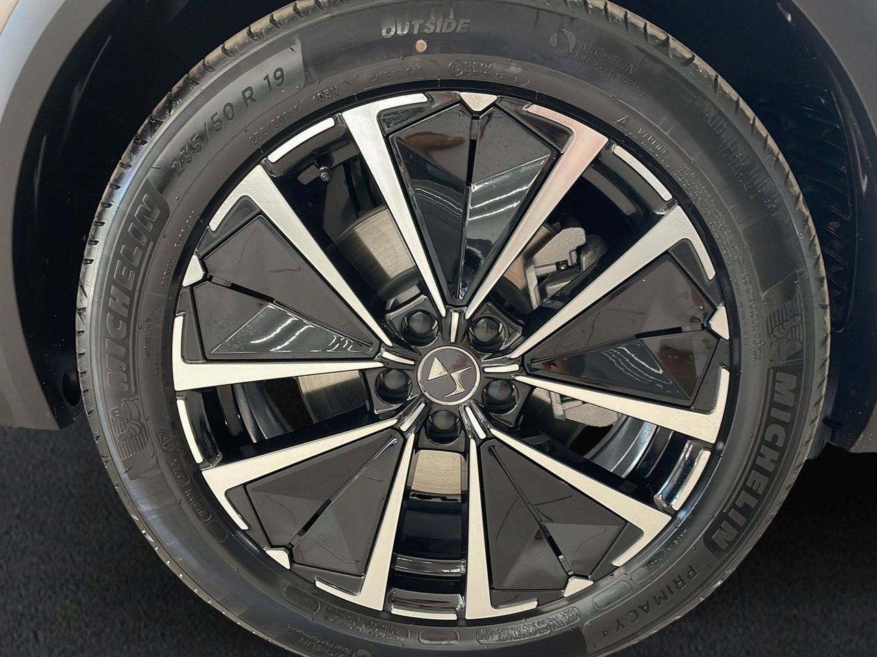 Foto DS Automobiles DS 7 11
