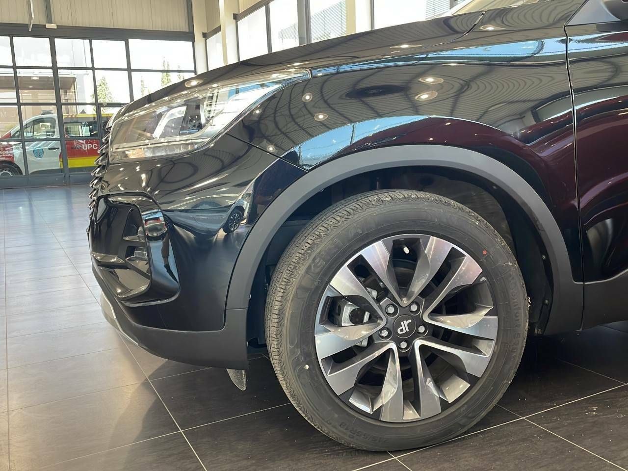 Foto DR Automobiles DR5 10
