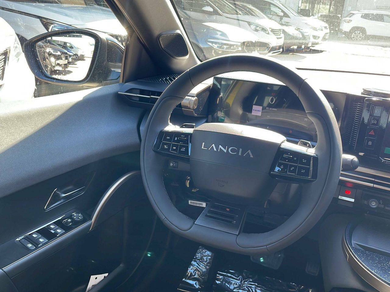 Foto Lancia Ypsilon 17