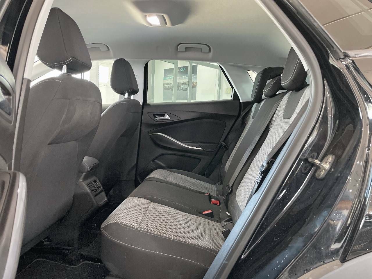 Foto Opel Grandland X 10