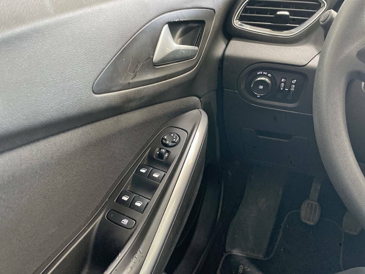 Foto Opel Grandland X 12