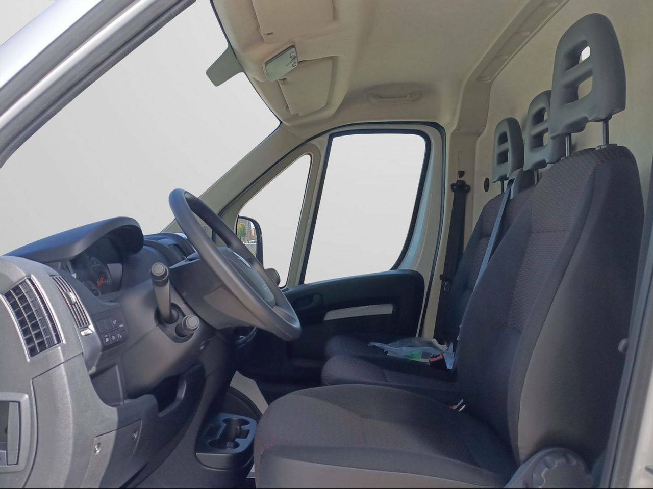 Foto Opel Movano 12